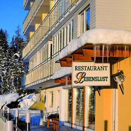 Sonnenhotel Zaubek Треффен Экстерьер фото