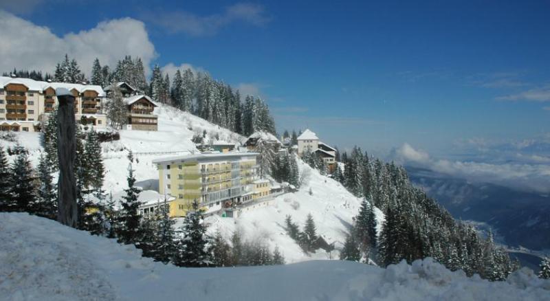 Sonnenhotel Zaubek Треффен Экстерьер фото