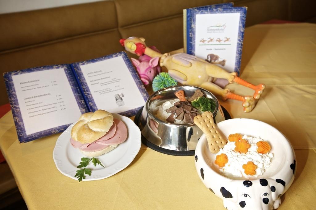 Sonnenhotel Zaubek Треффен Экстерьер фото