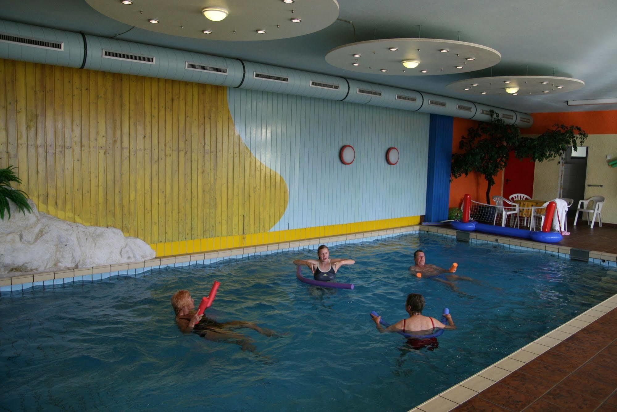 Sonnenhotel Zaubek Треффен Экстерьер фото
